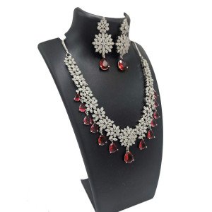Red Crystal Floral Necklace Set